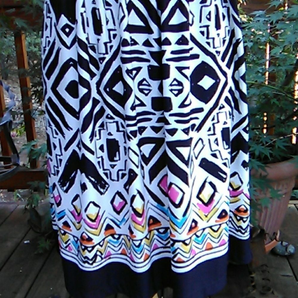 Perceptions Border Print Shift Dress - Picture 3 of 7